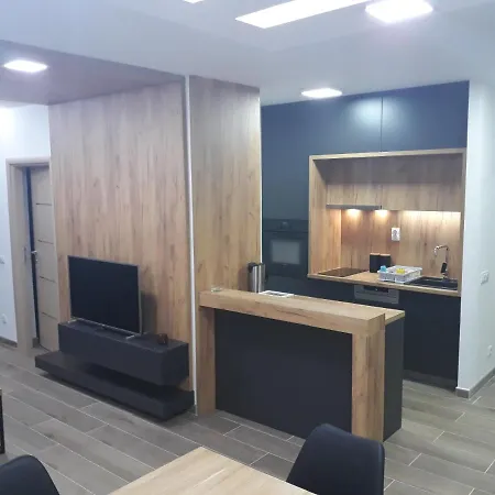 Serbian - 44, Gandijeva 184 Appartement *