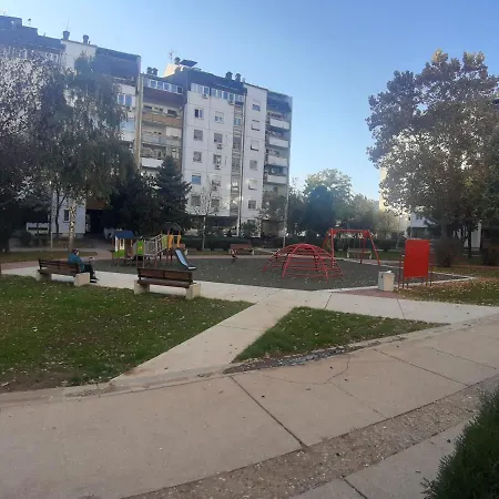 Apartment Serbian - 44, Gandijeva 184