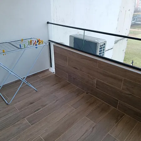 Apartment Serbian - 44, Gandijeva 184