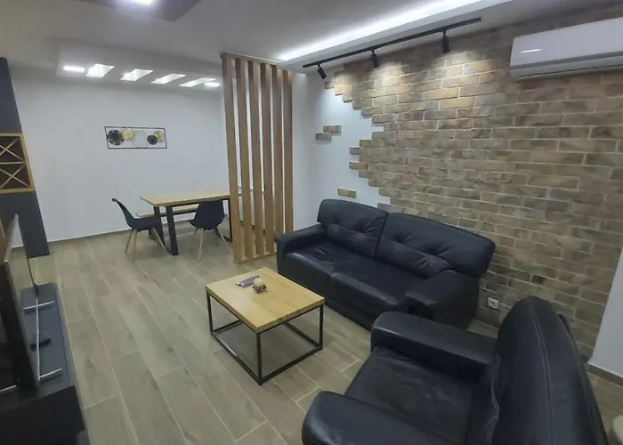 Serbian - 44, Gandijeva 184, Free Parking * Bezanija