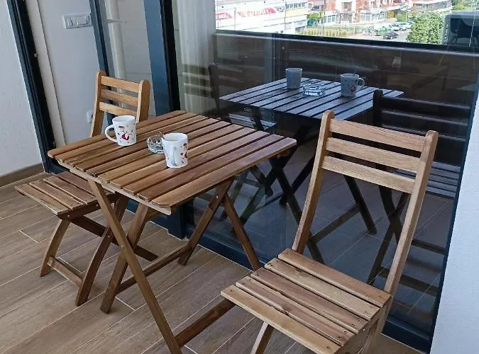 Serbian - 44, Gandijeva 184, Free Parking