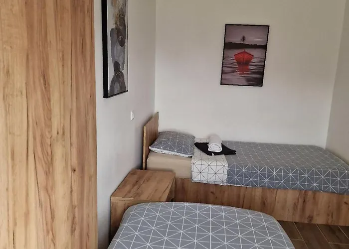 Serbian - 44, Gandijeva 184, Free Parking