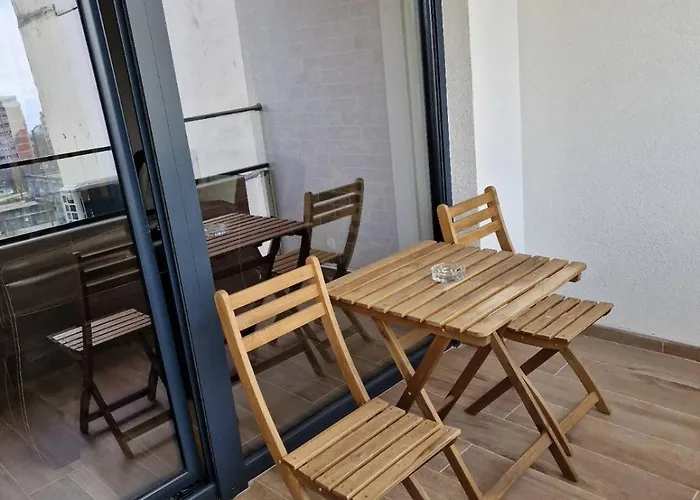 Serbian - 44, Gandijeva 184, Free Parking Apartman Bezanija